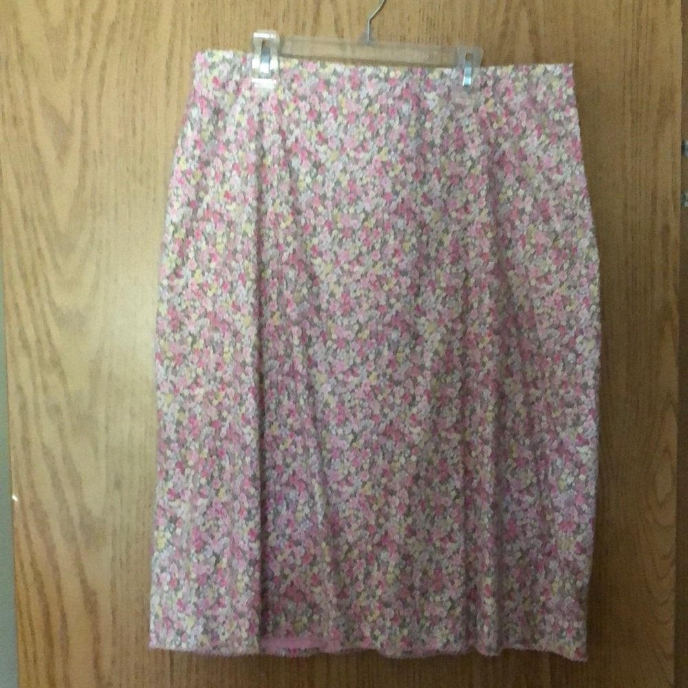 Gap floral pink skirt size 14